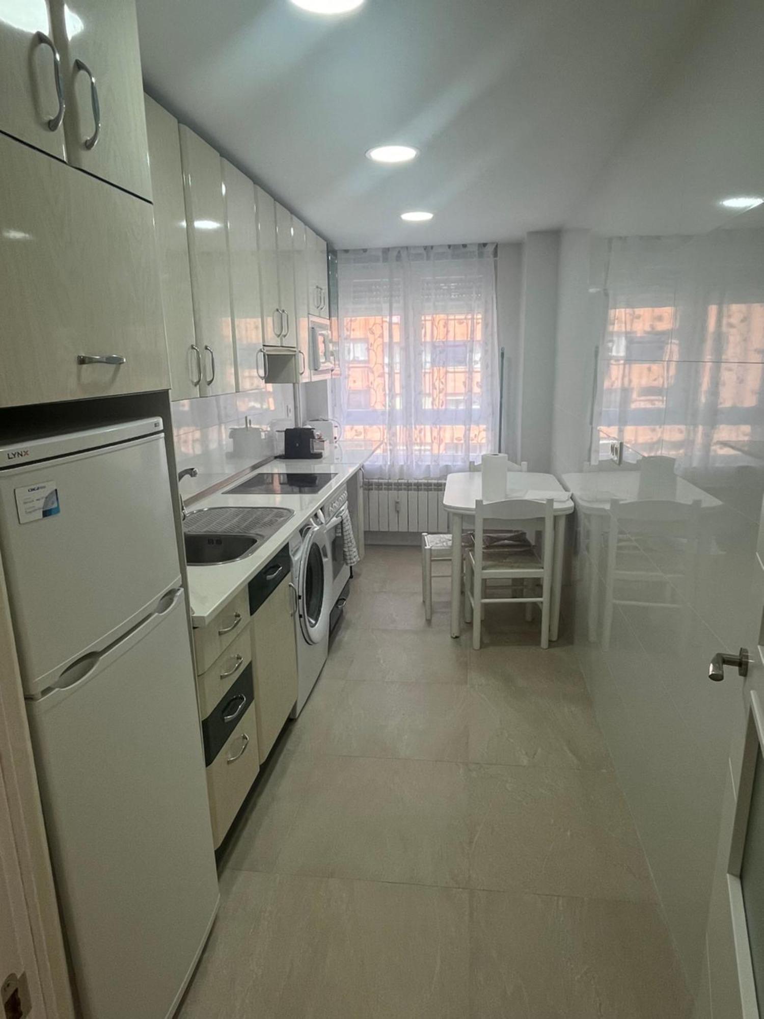 Apartamento Vacacional Бургос Экстерьер фото
